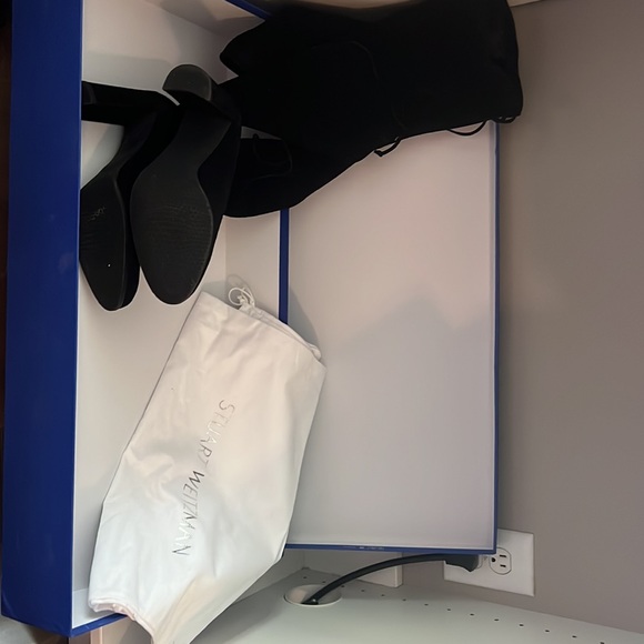 Stuart Weizman Hilline Black Over Knee Boots - Picture 2 of 4